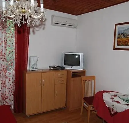 Apartmán In With Terrace, Air Condition, Wifi, Washing Machine