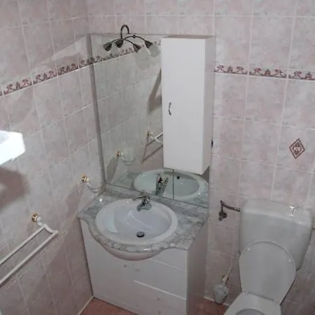 Apartmán In With Terrace, Air Condition, Wifi, Washing Machine *